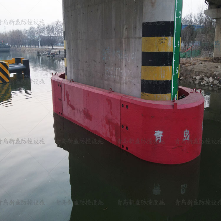 新盛通航河道桥梁防船撞装消能装置